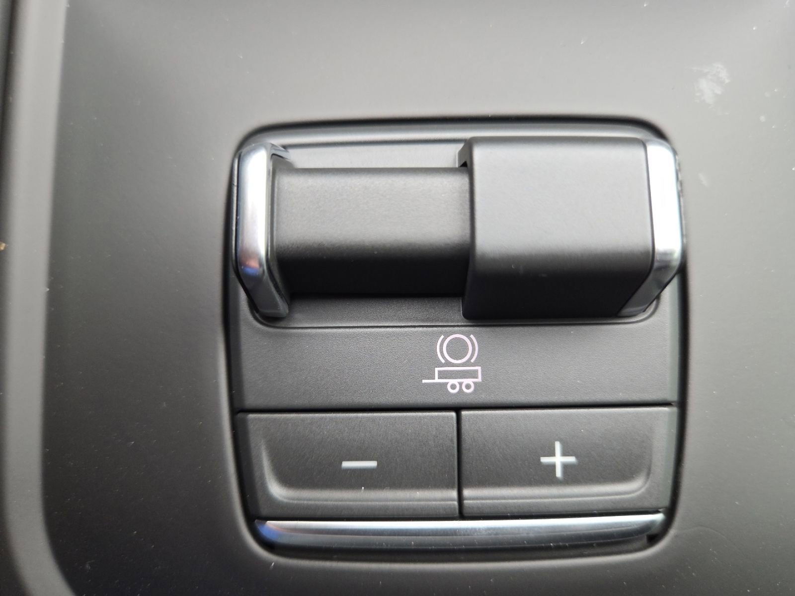 New 2026 GMC Sierra 2500 AT4X w/ AT4X AEV Edition image 13