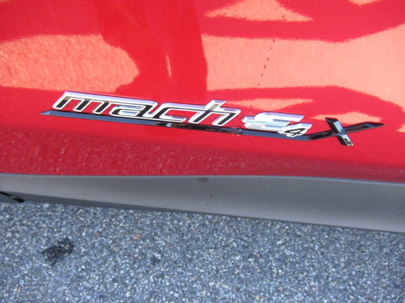 New 2024 Ford Mustang Mach-E Select w/ Comfort Package Lite image 10