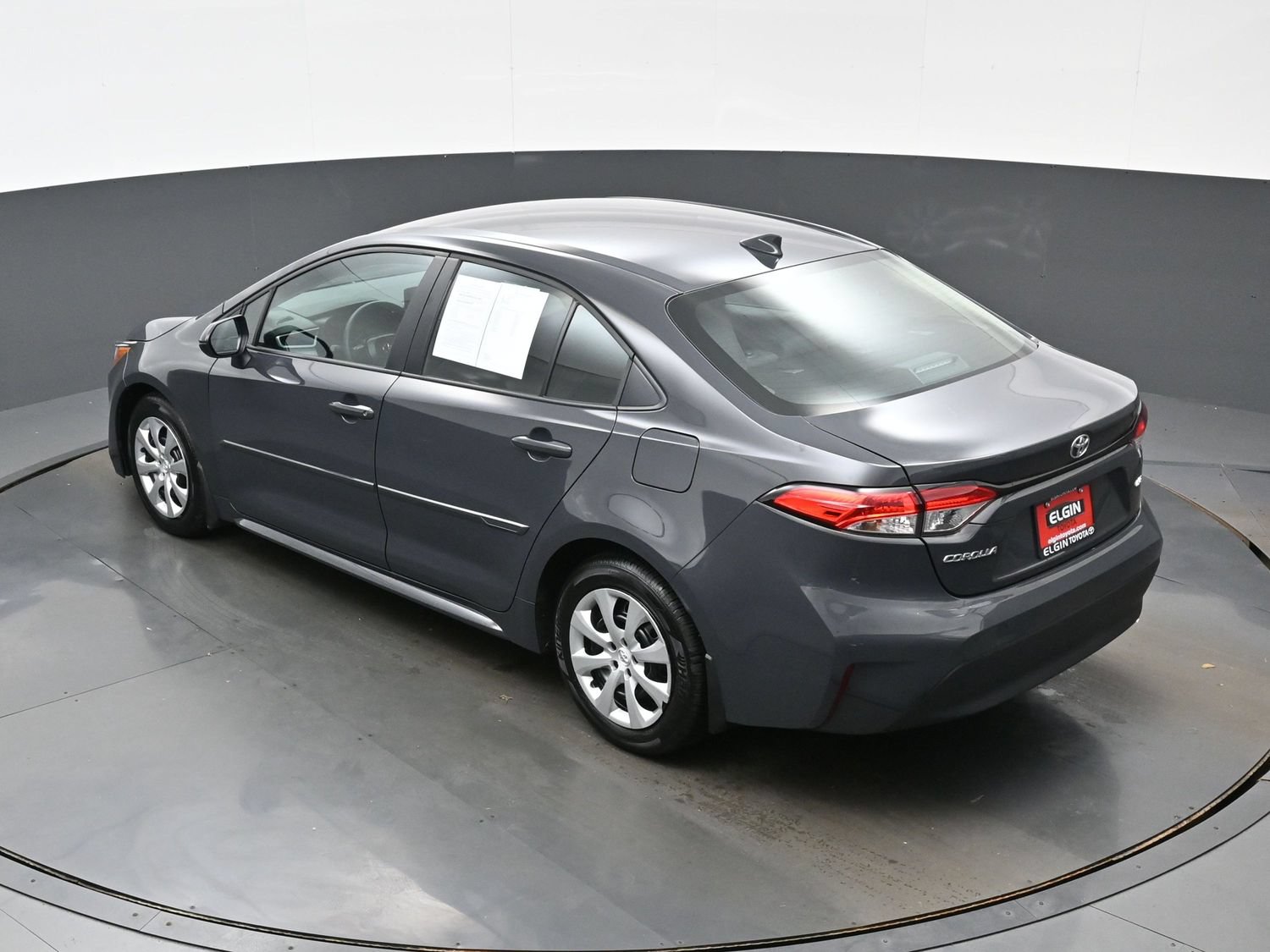 Used 2025 Toyota Corolla LE FWD image 36