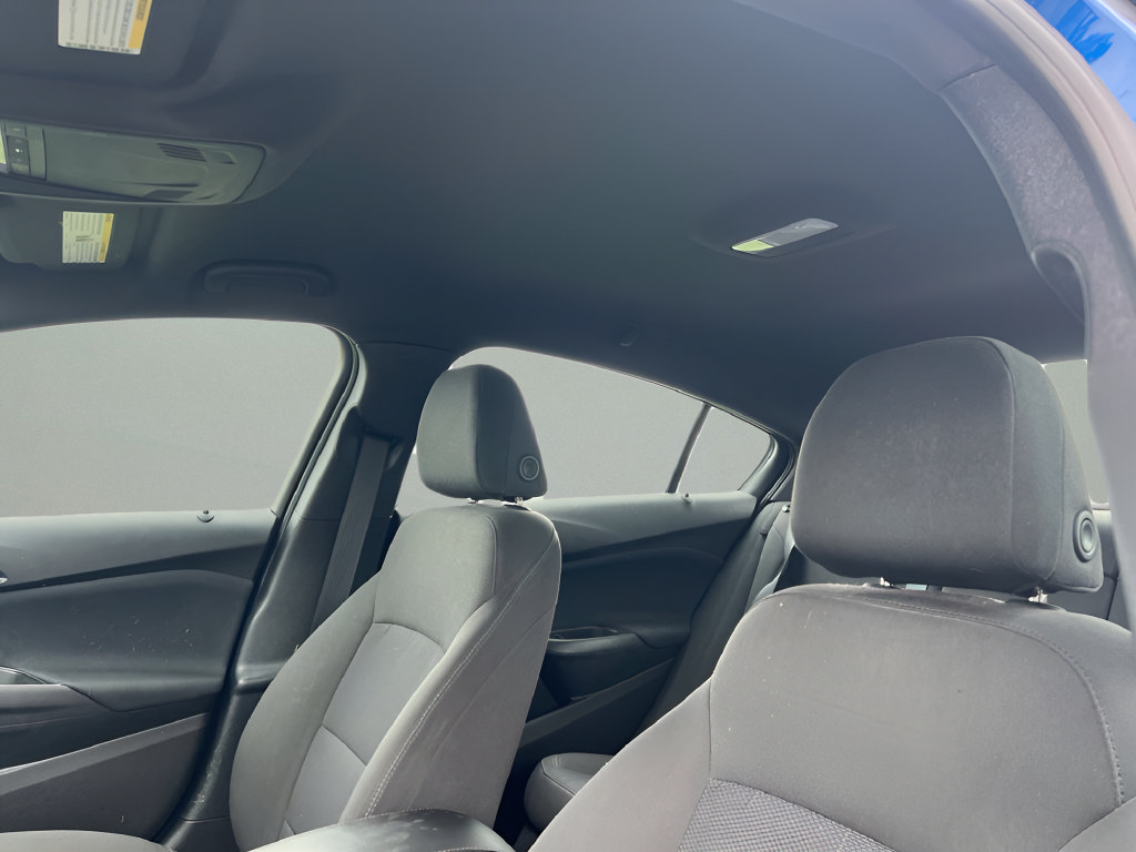 Used 2018 Chevrolet Cruze LT w/ Convenience Package FWD image 15