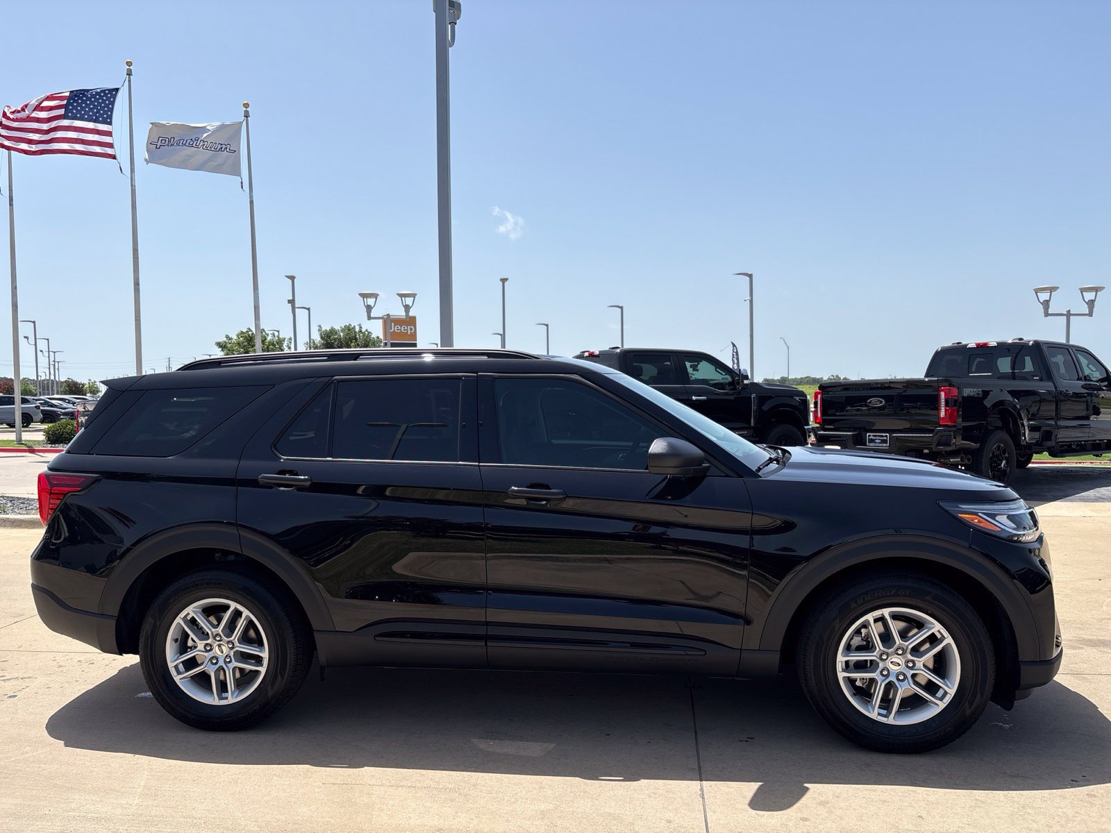 New 2026 Ford Explorer Active w/ Active Comfort Package RWD image 7