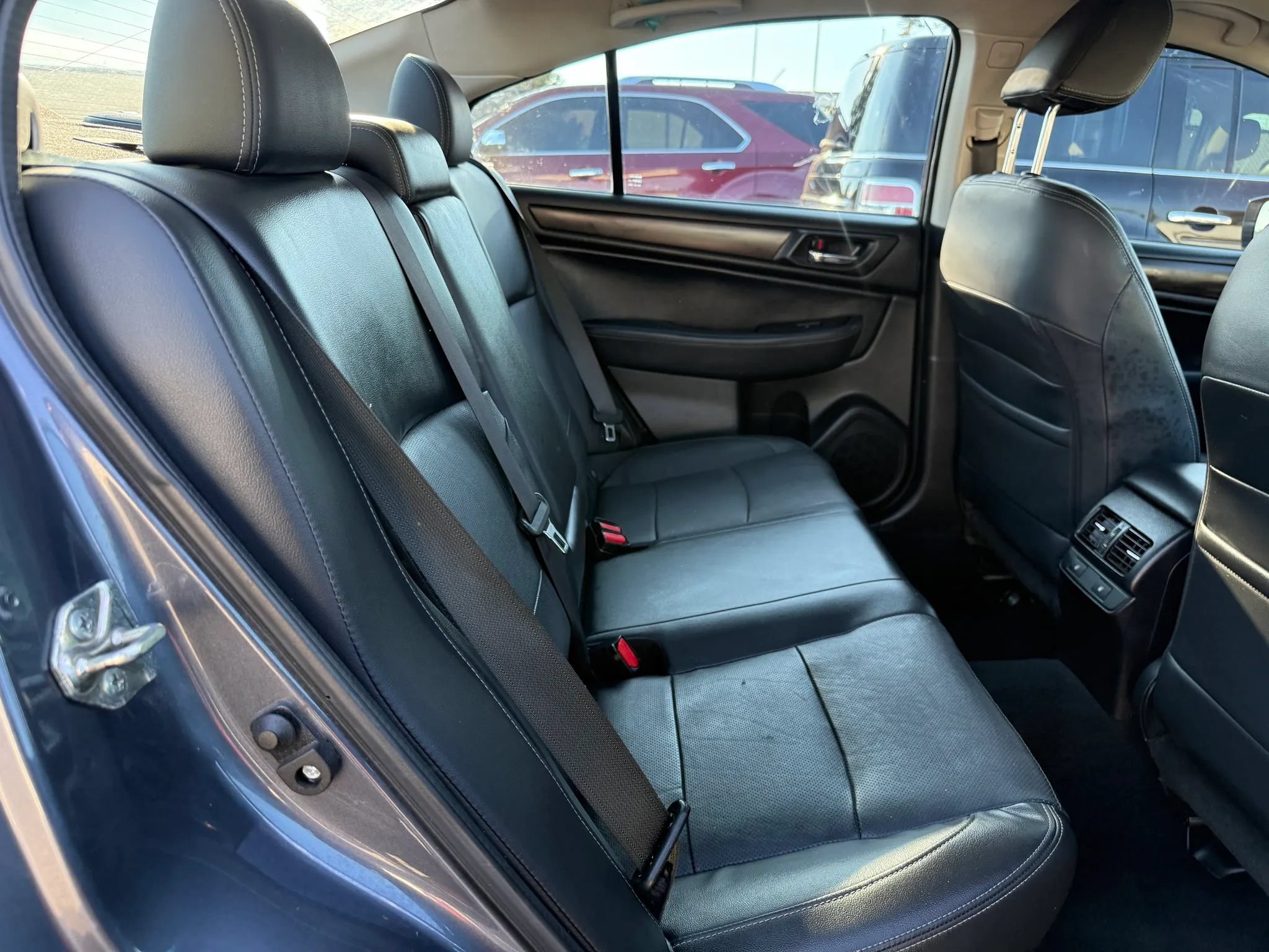Used 2016 Subaru Legacy 3.6R Limited AWD/4WD image 20
