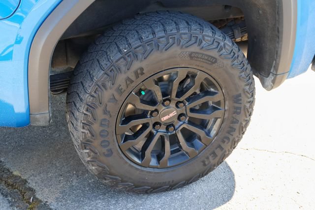 Used 2023 GMC Sierra 1500 AT4X AWD/4WD image 24