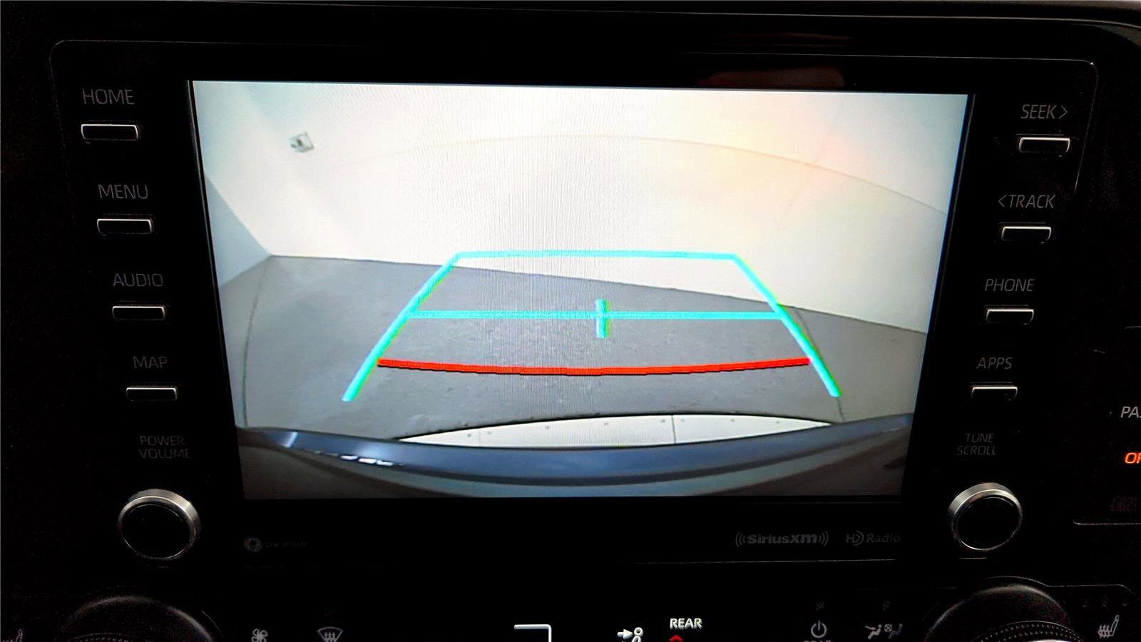 Certified 2021 Toyota Highlander XLE image 42