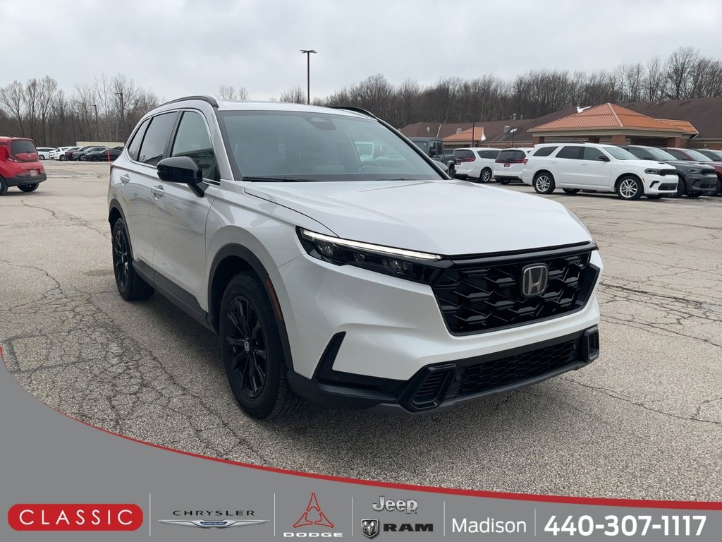 Used 2025 Honda CR-V Sport-L image 1