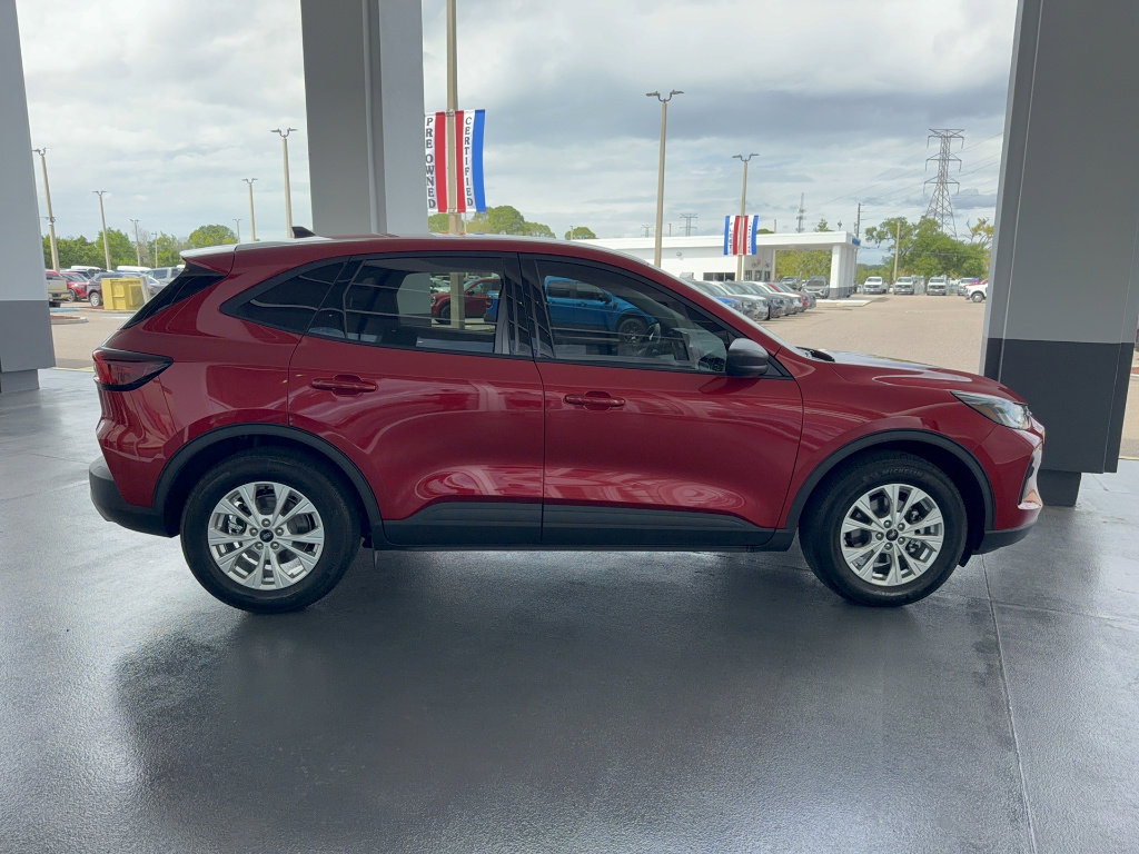 Used 2025 Ford Escape Active w/ Tech Pack #1 image 5