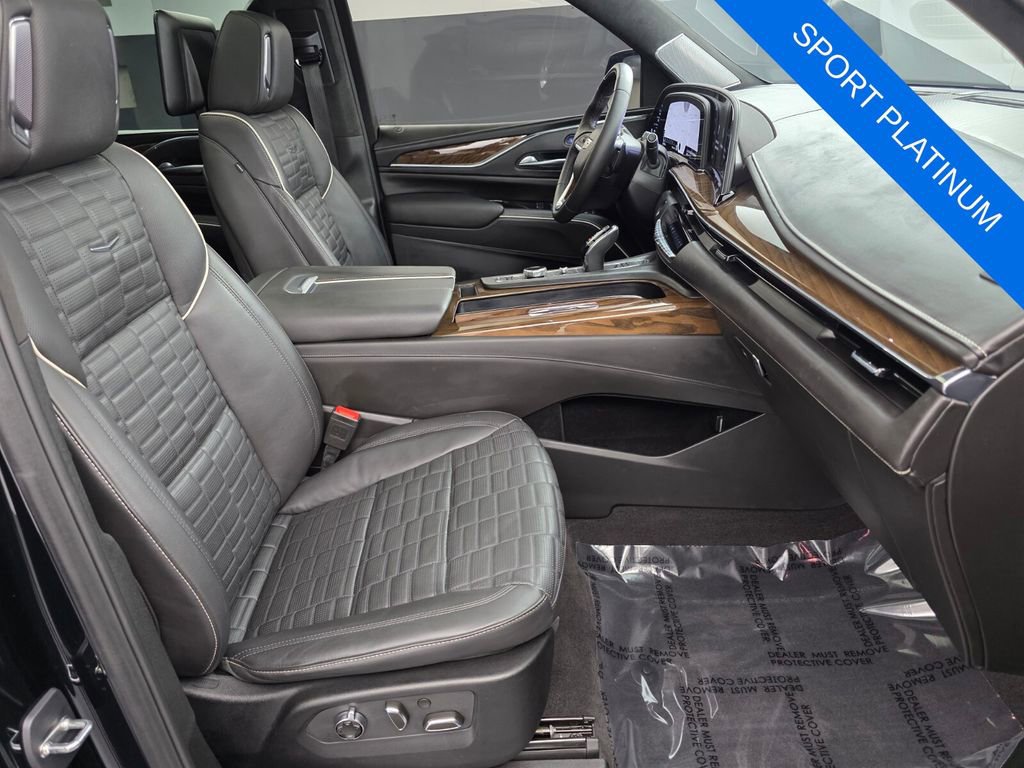 Used 2023 Cadillac Escalade Sport Platinum w/ LPO, ONYX Package AWD/4WD image 31