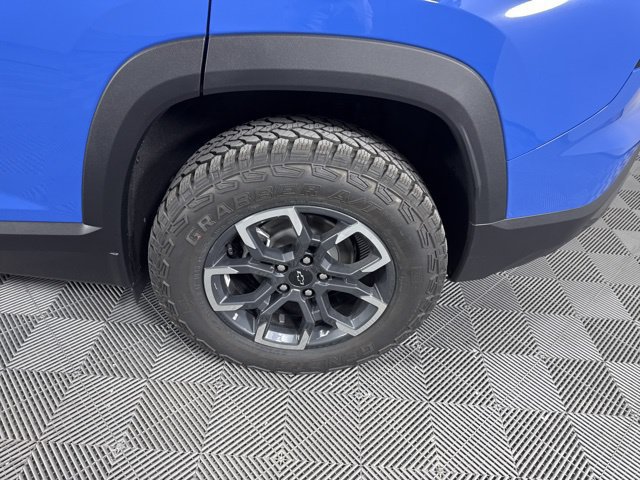 New 2026 Chevrolet Equinox ACTIV w/ Convenience Package III FWD image 11
