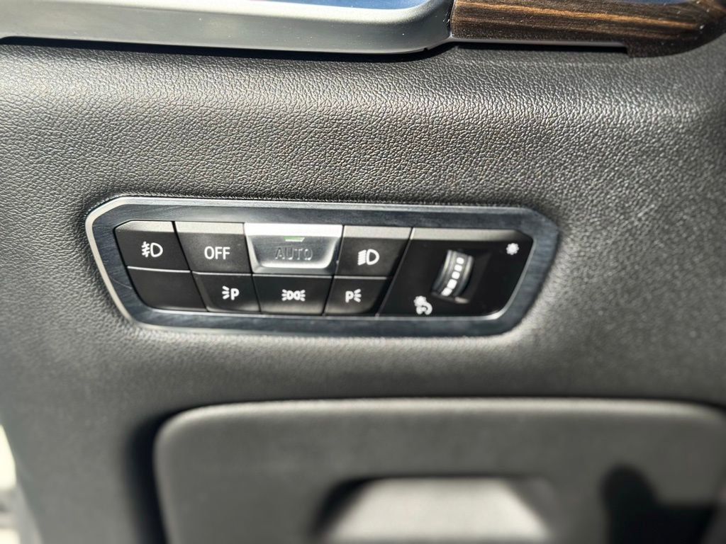 Used 2019 BMW X5 xDrive40i w/ Convenience Package image 21