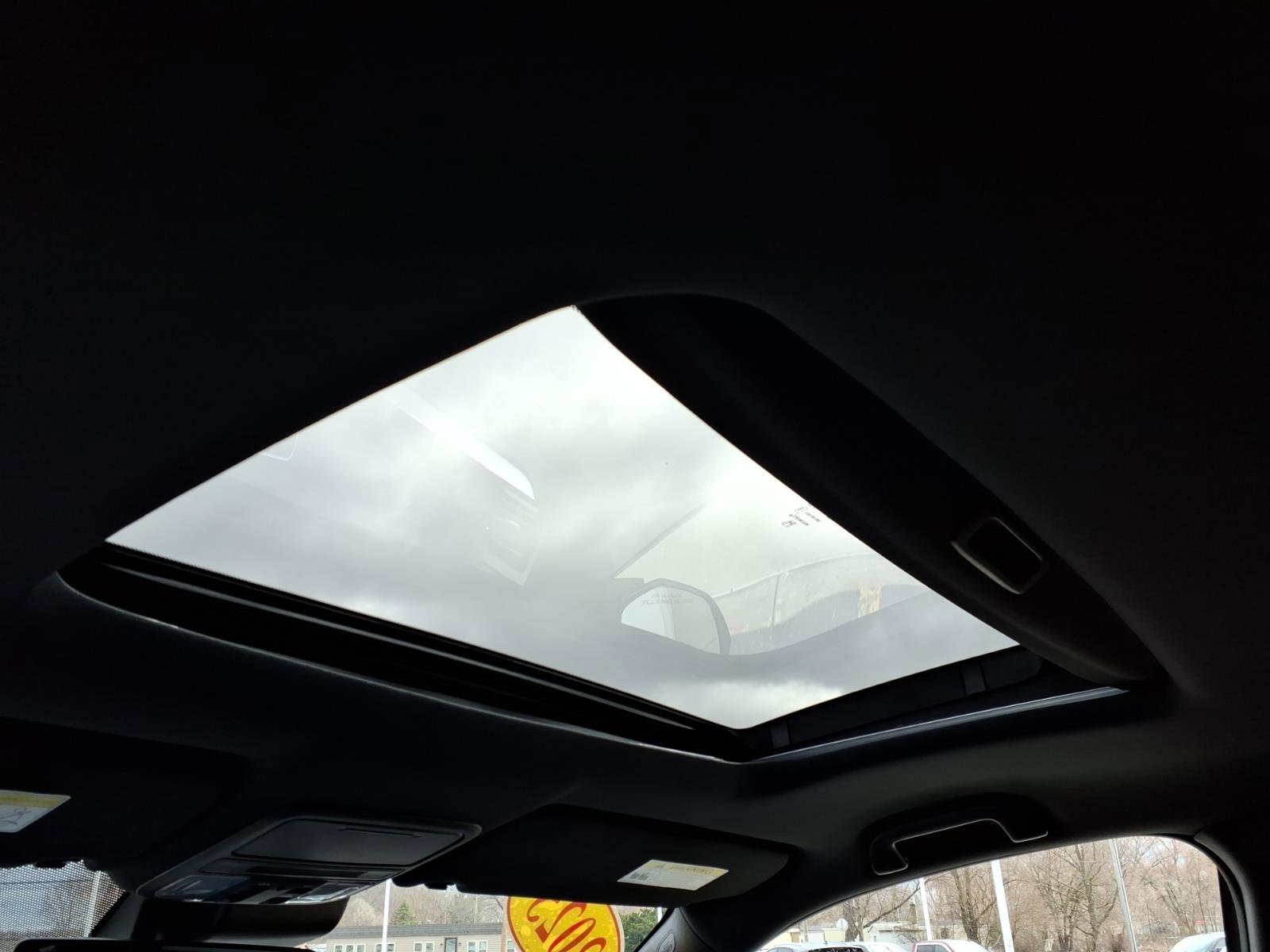 Certified 2025 Honda Passport EX-L image 5