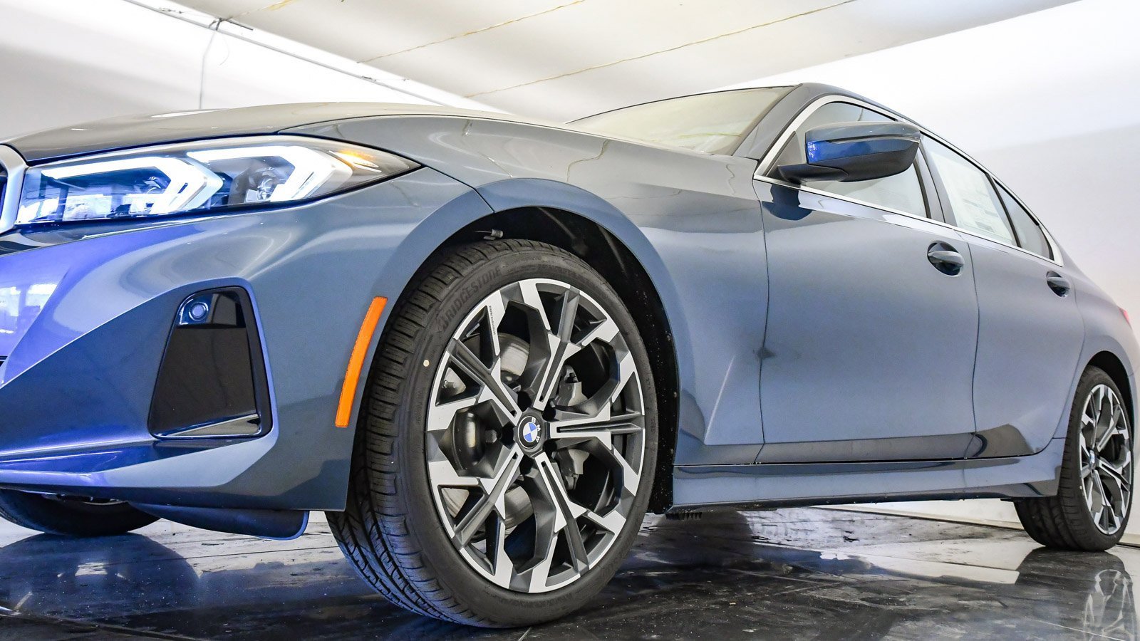 New 2026 BMW 330i Sedan w/ Premium Package image 10