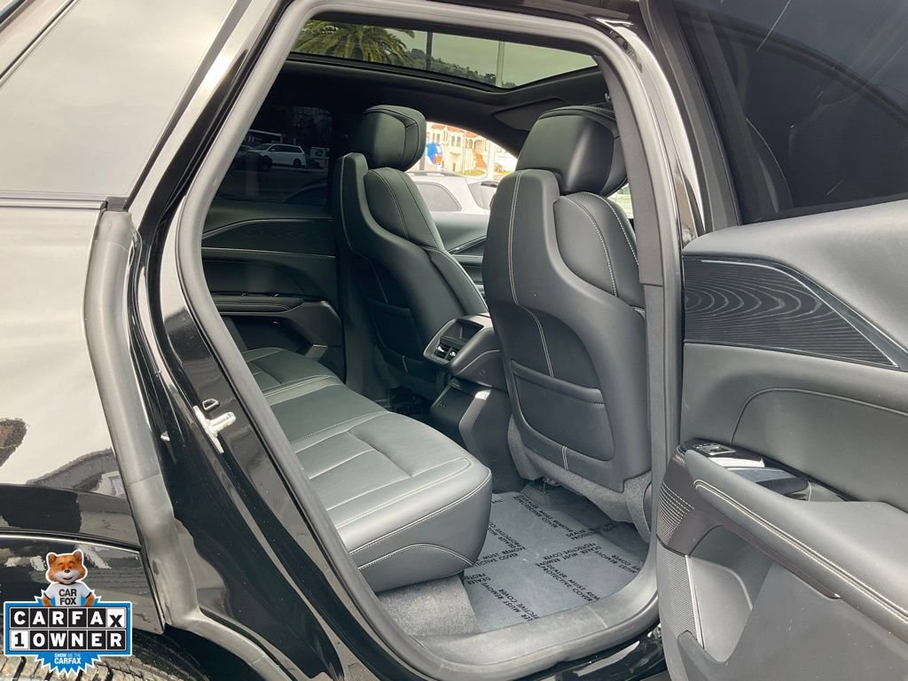 Used 2024 Cadillac Lyriq Sport RWD image 48