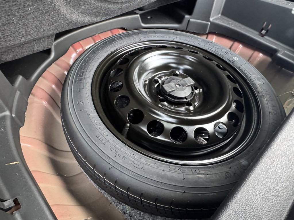 Used 2023 Chevrolet Equinox LT image 12