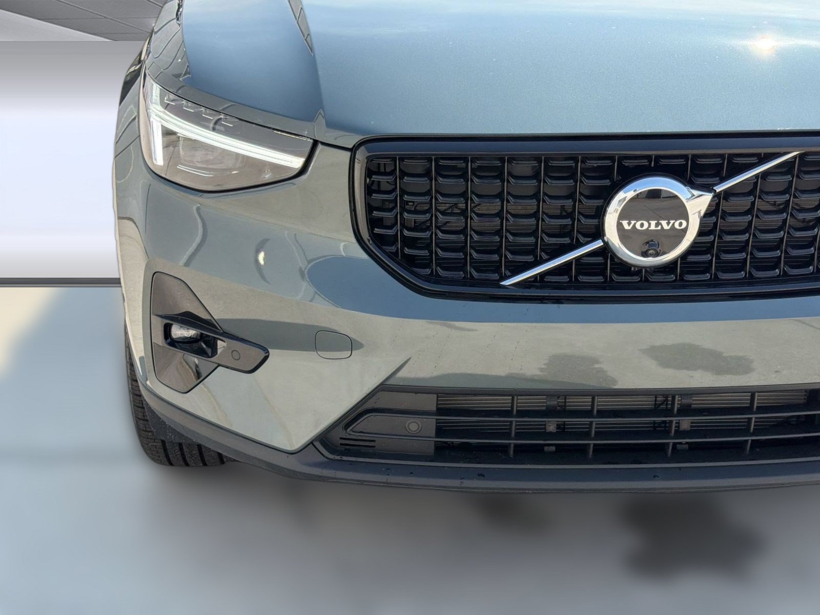 New 2026 Volvo XC40 B5 Plus w/ Climate Package AWD/4WD image 29