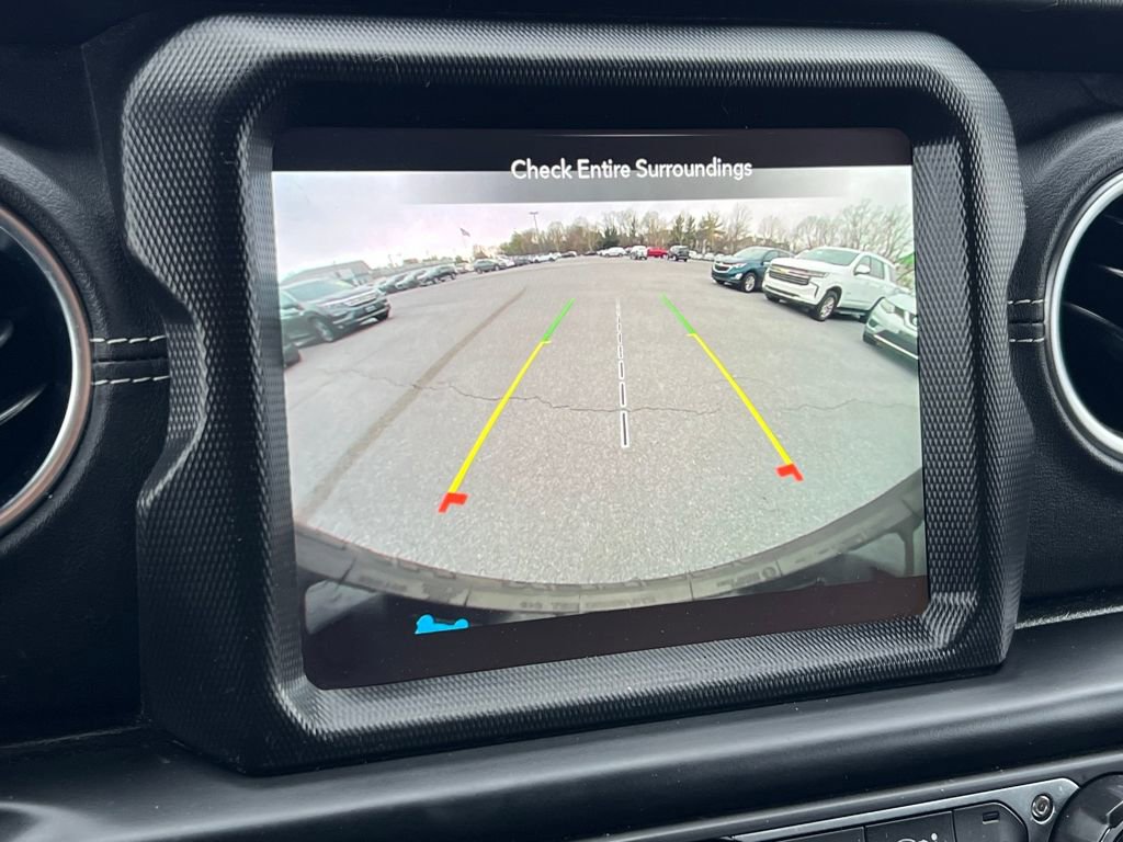 Used 2023 Jeep Wrangler Unlimited Sahara w/ Cold Weather Group image 33