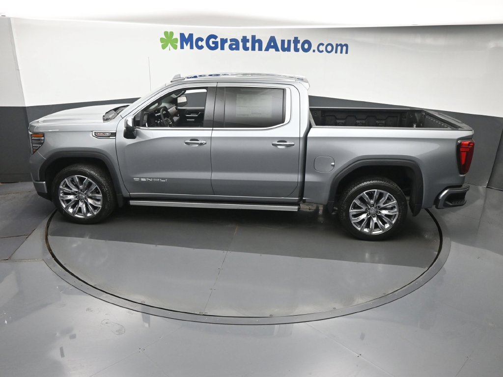 New 2026 GMC Sierra 1500 Denali w/ Denali Reserve Package AWD/4WD image 24