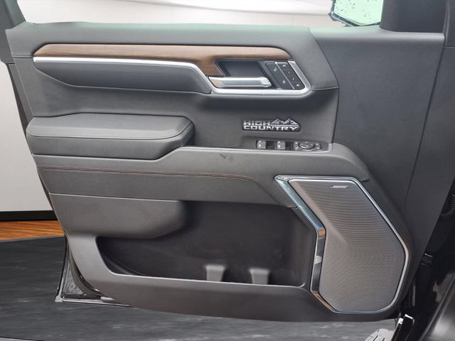 New 2026 Chevrolet Silverado 1500 High Country w/ High Country Premium Package AWD/4WD image 15