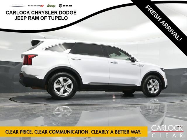 Used 2023 Kia Sorento LX FWD image 36