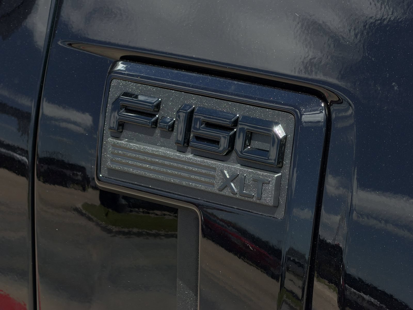 New 2026 Ford F150 XLT w/ Equipment Group 302A MID RWD image 9