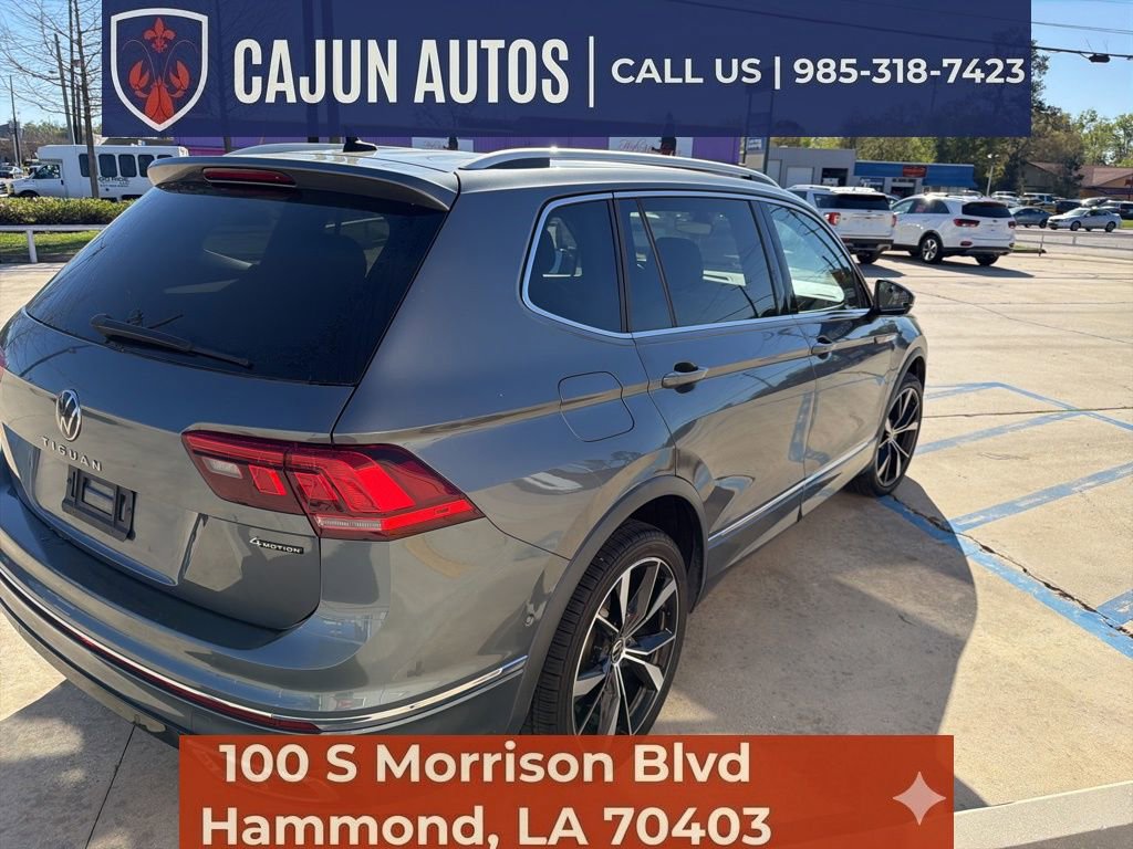 Used 2022 Volkswagen Tiguan SEL R-Line image 4