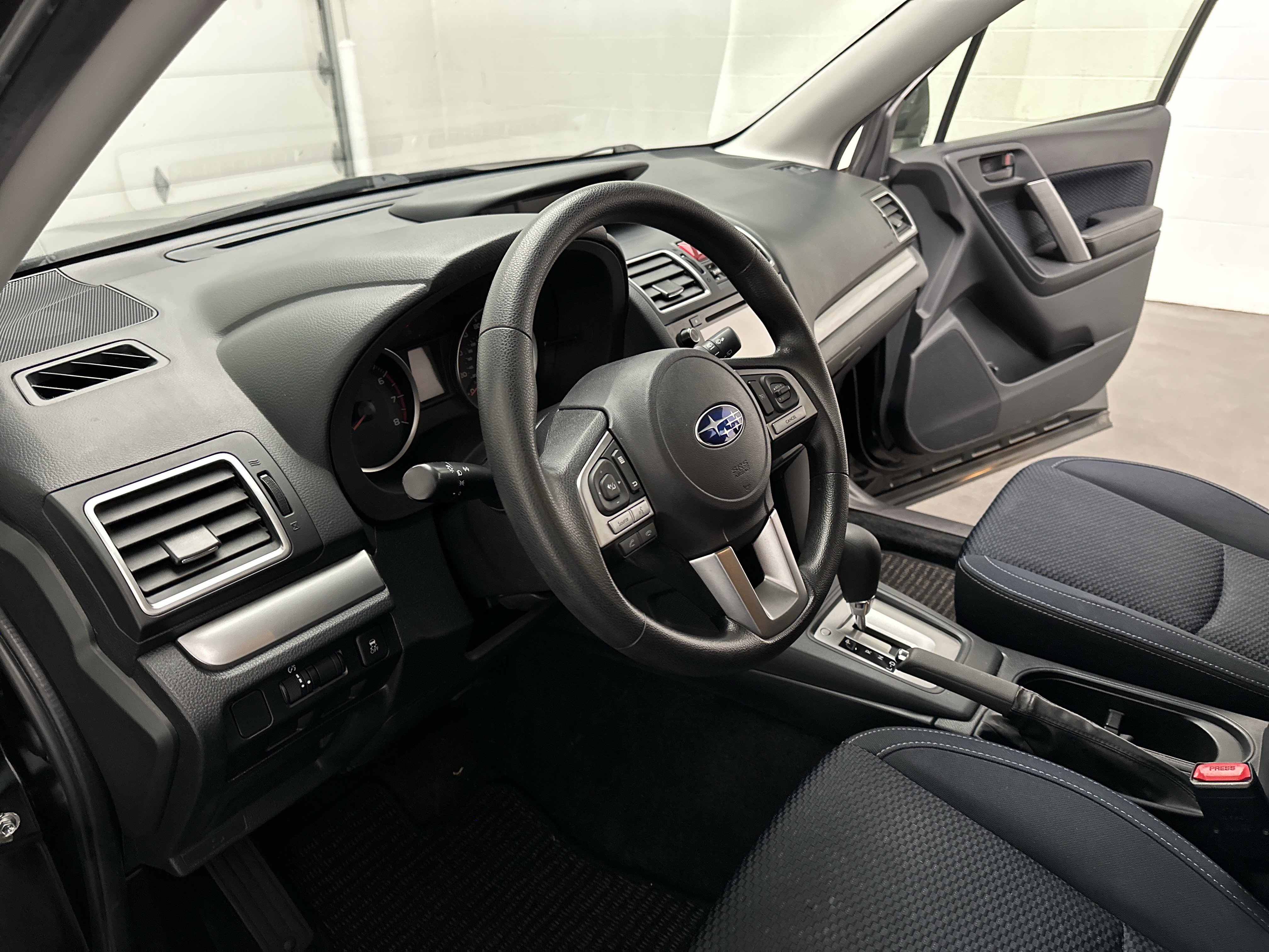 Used 2017 Subaru Forester 2.5i Premium w/ All-Weather Package AWD/4WD image 14