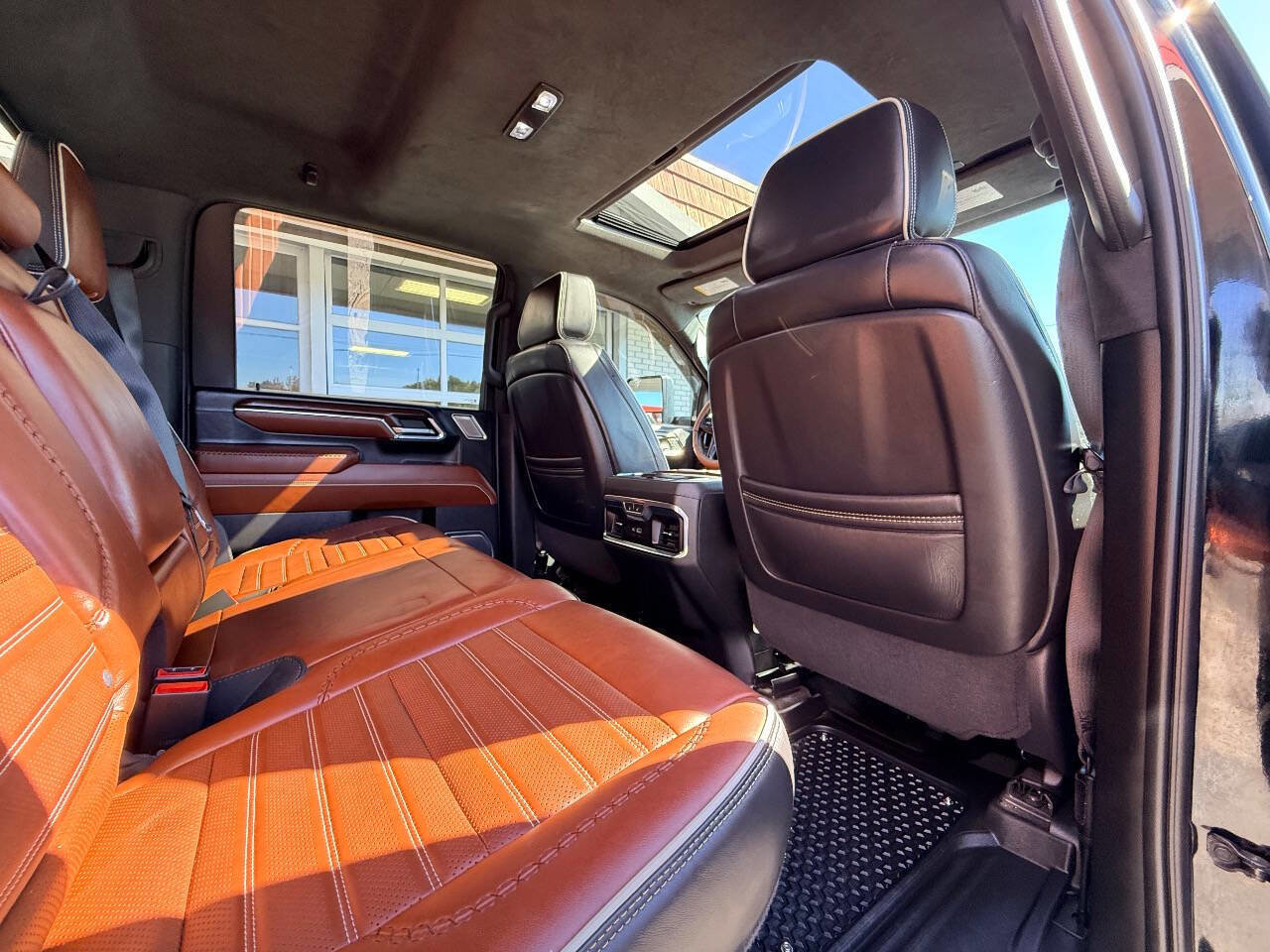 Used 2024 GMC Sierra 2500 Denali Ultimate w/ Max Trailering Package image 37