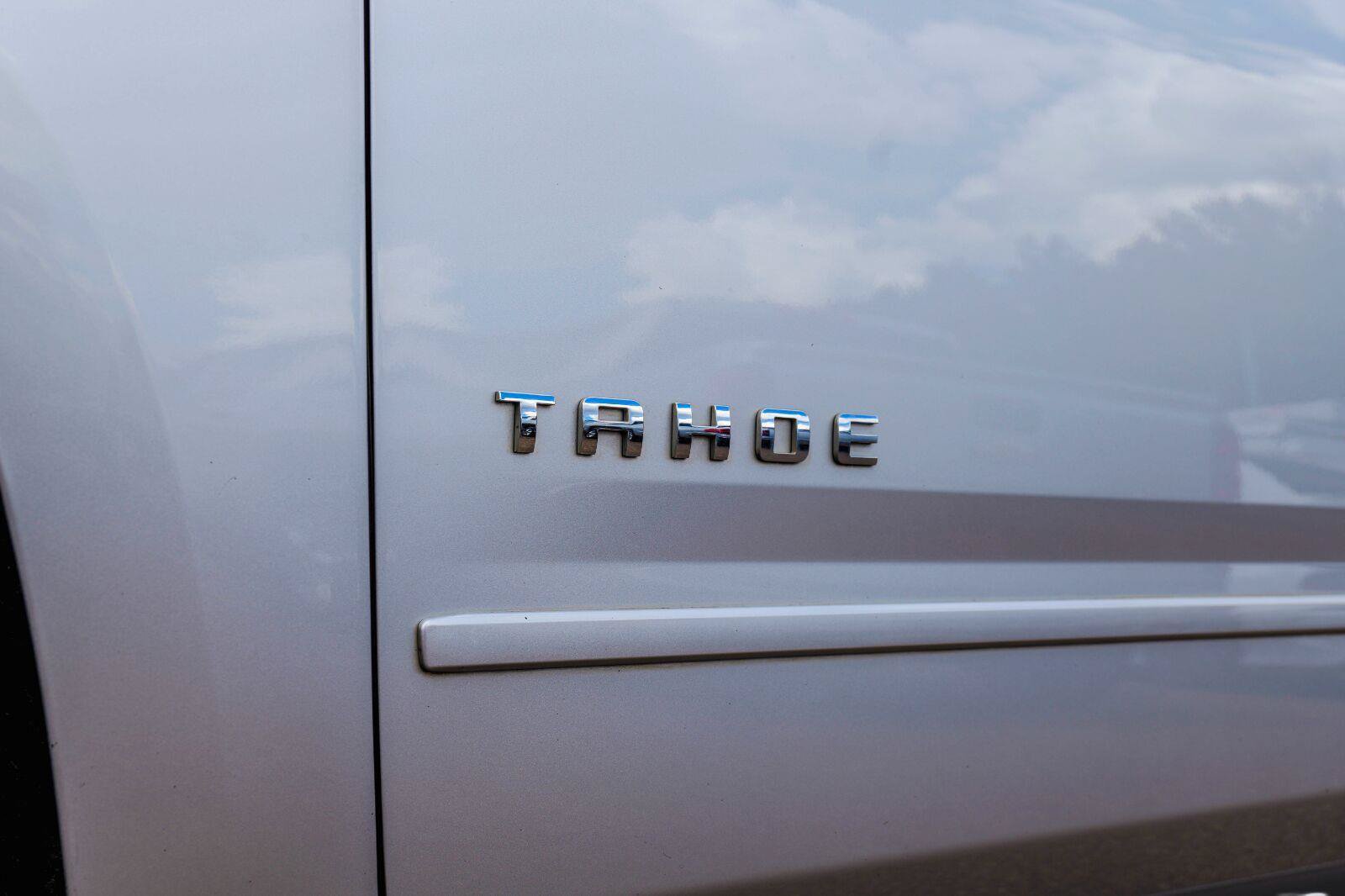 Used 2015 Chevrolet Tahoe LTZ RWD image 3