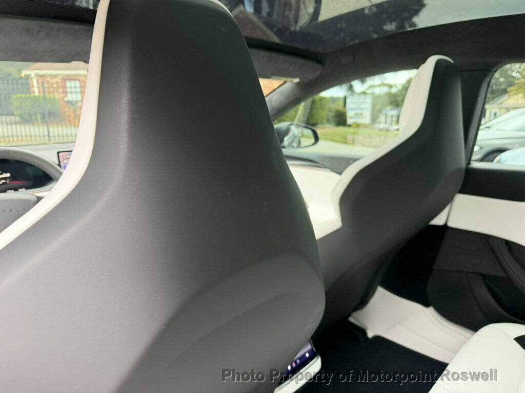 Used 2026 Tesla Model S Plaid AWD/4WD image 9
