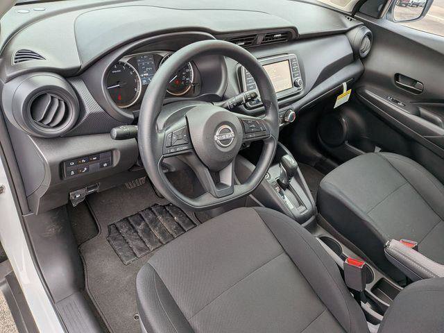 Used 2025 Nissan Kicks Play S FWD image 10
