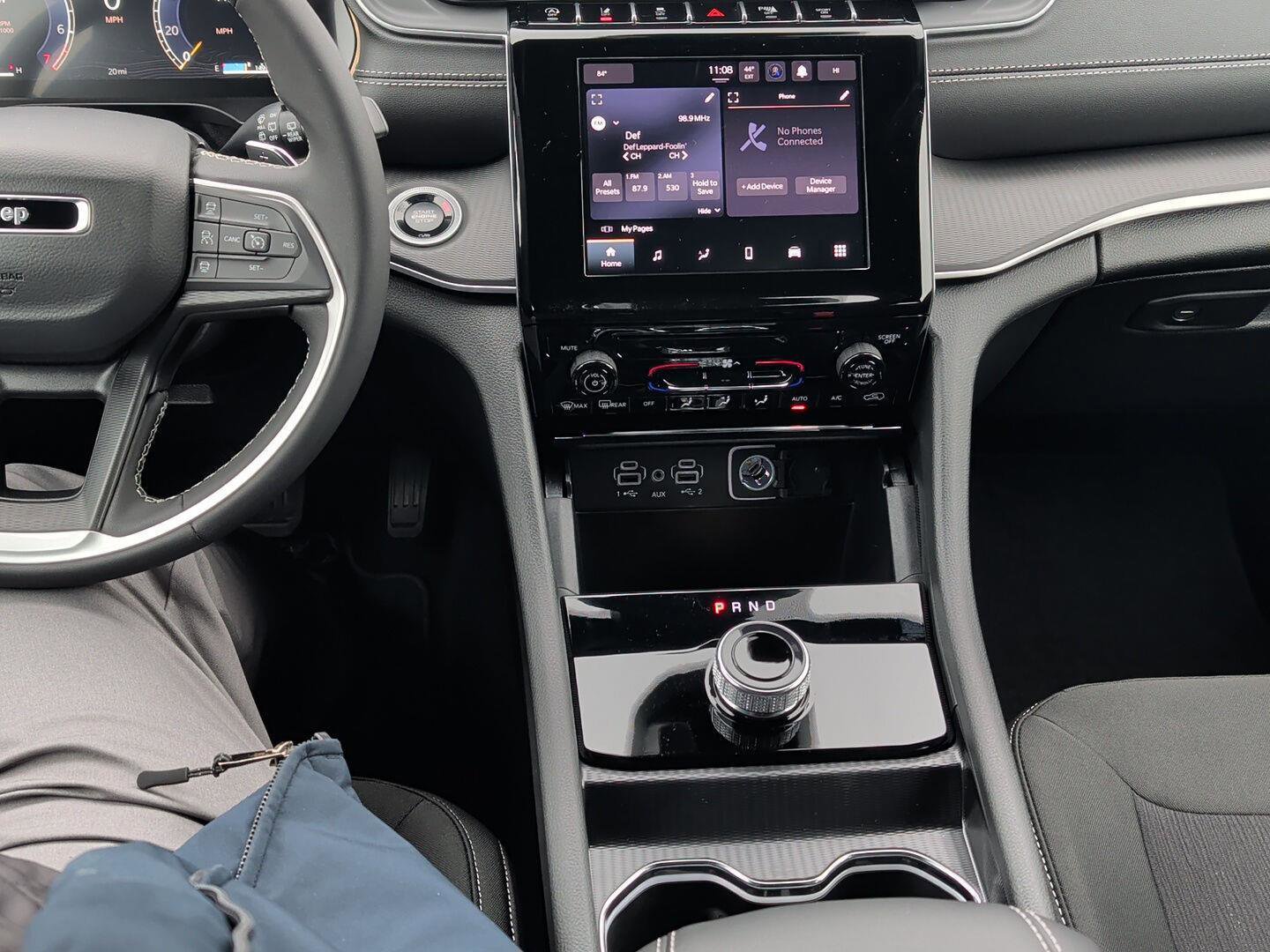 New 2025 Jeep Grand Cherokee Laredo image 19