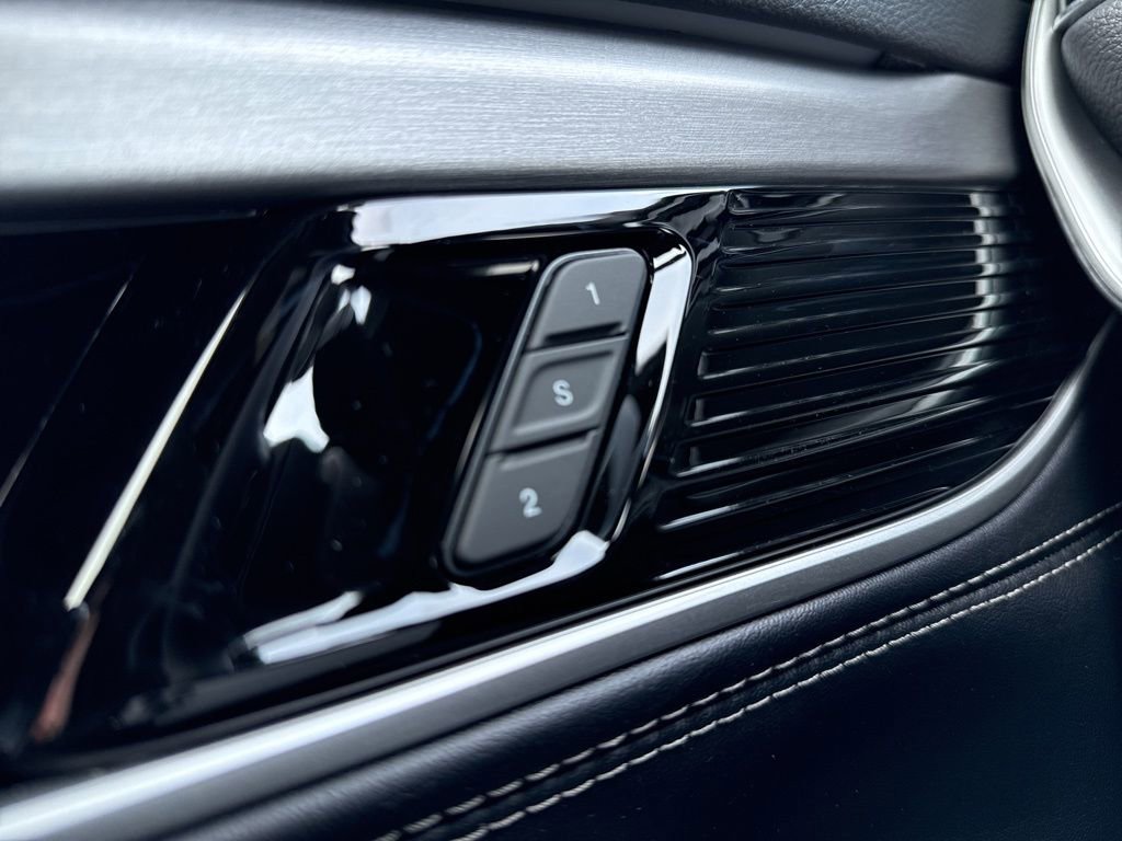 New 2026 Jeep Grand Wagoneer L 4WD image 19