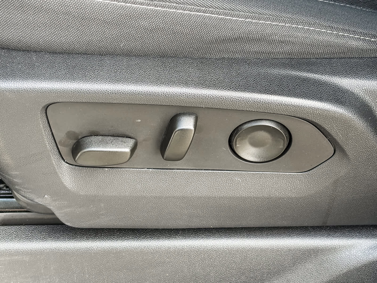 Used 2023 GMC Sierra 1500 Elevation image 20