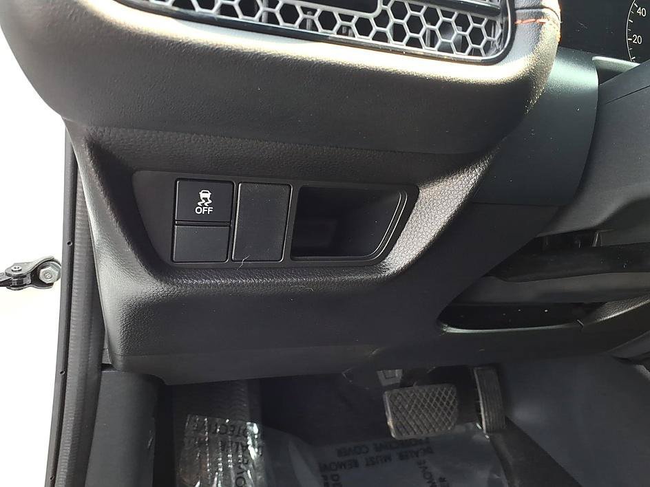 Used 2024 Honda HR-V Sport image 13