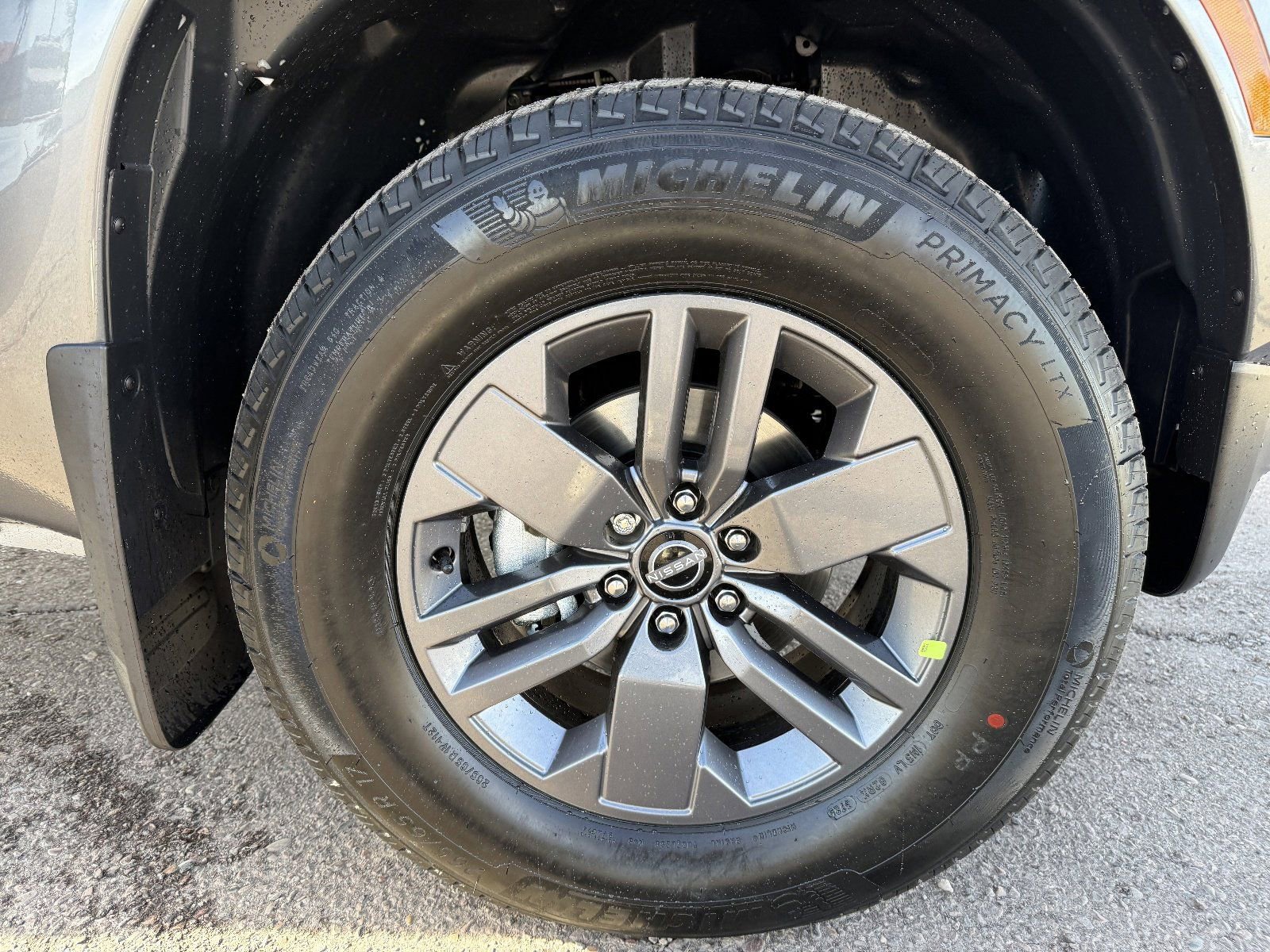 New 2026 Nissan Frontier SV w/ All-Weather Content Package AWD/4WD image 10