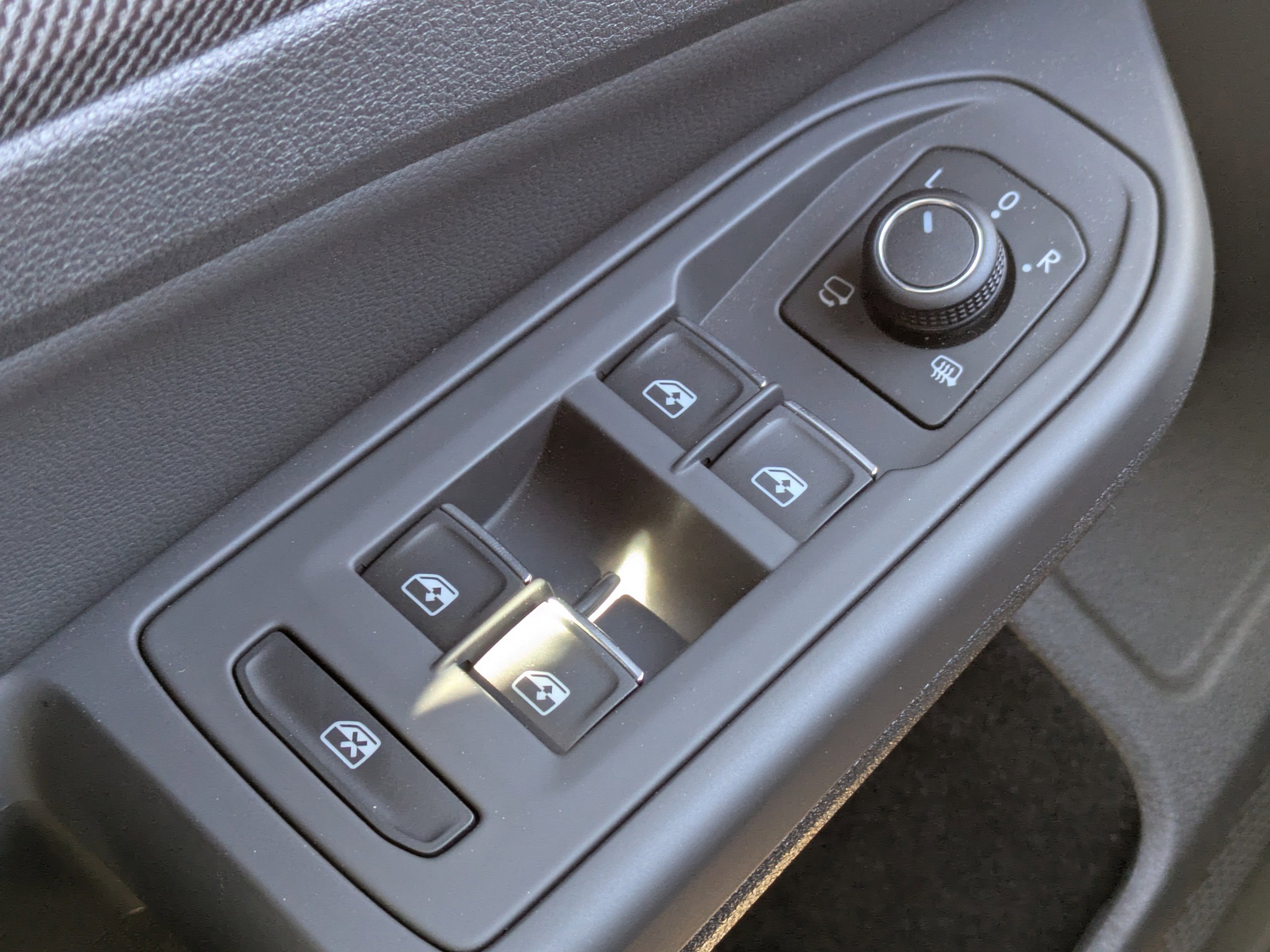 New 2025 Volkswagen GTI SE image 26