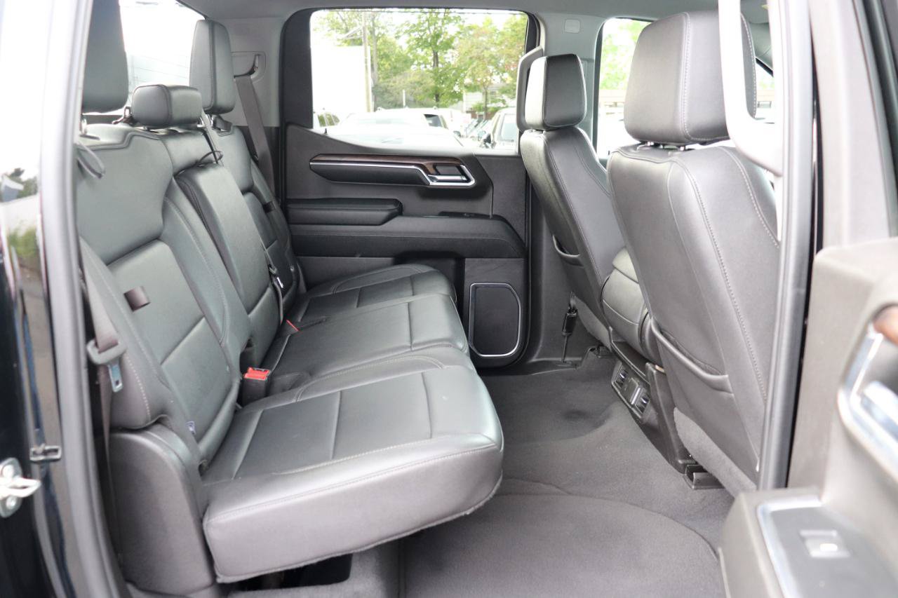 Used 2024 GMC Sierra 1500 SLT AWD/4WD image 13