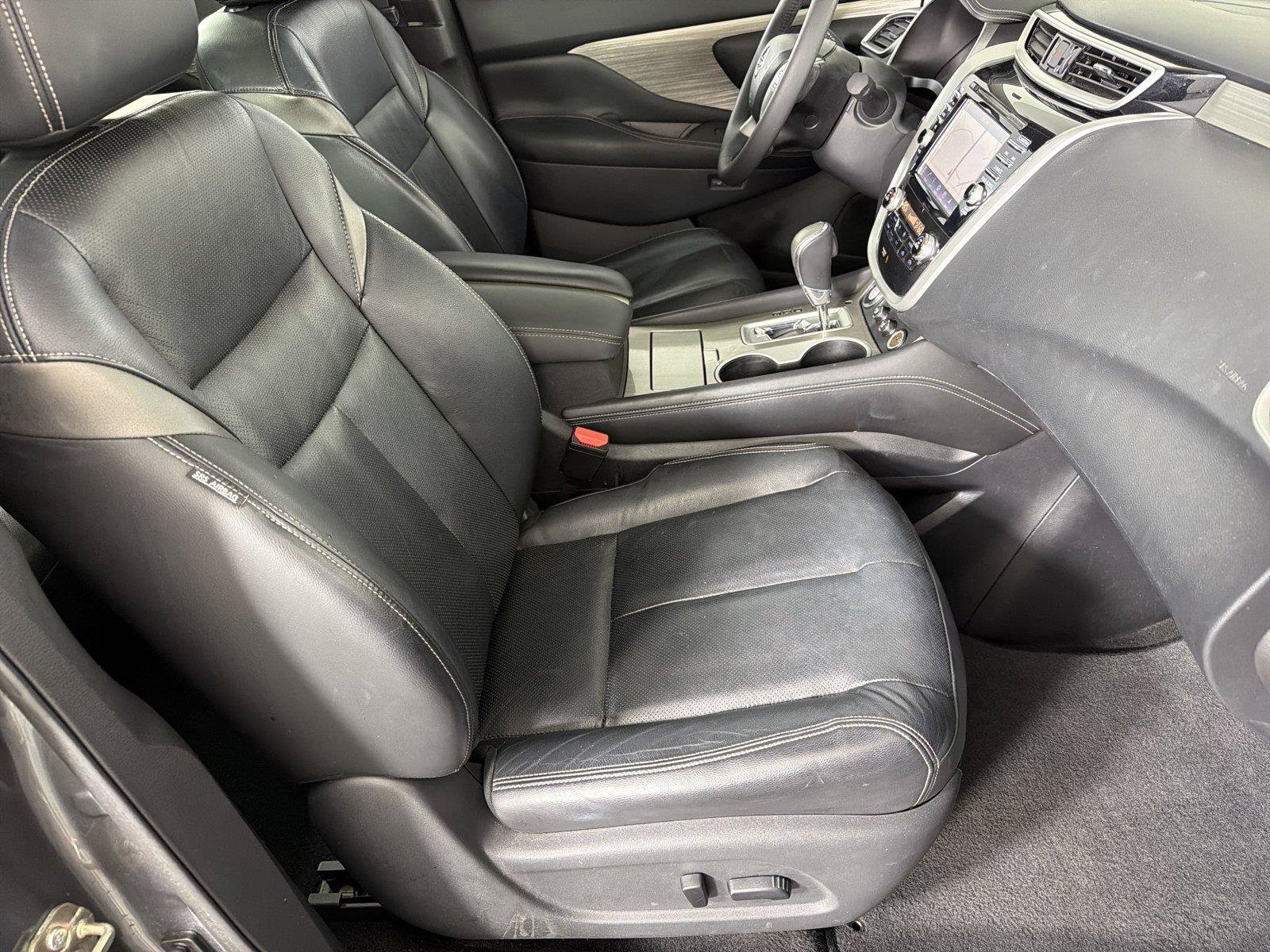 Used 2015 Nissan Murano Platinum w/ Platinum Technology Package FWD image 16