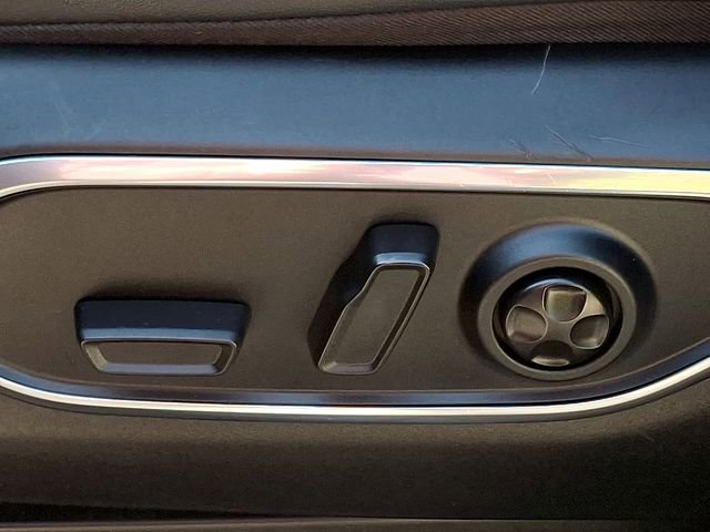 Used 2022 Jeep Wagoneer Series III w/ Premium Group I image 37