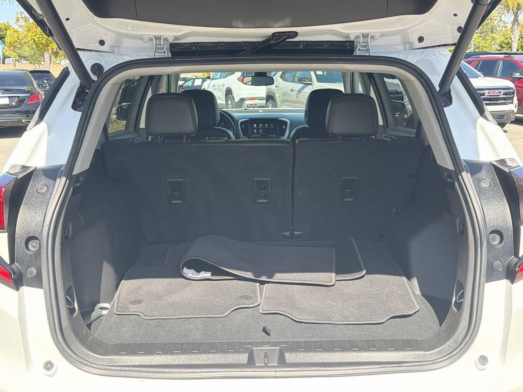 Used 2022 GMC Terrain SLT AWD/4WD image 29