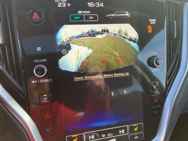 Used 2025 Subaru Outback Premium image 21