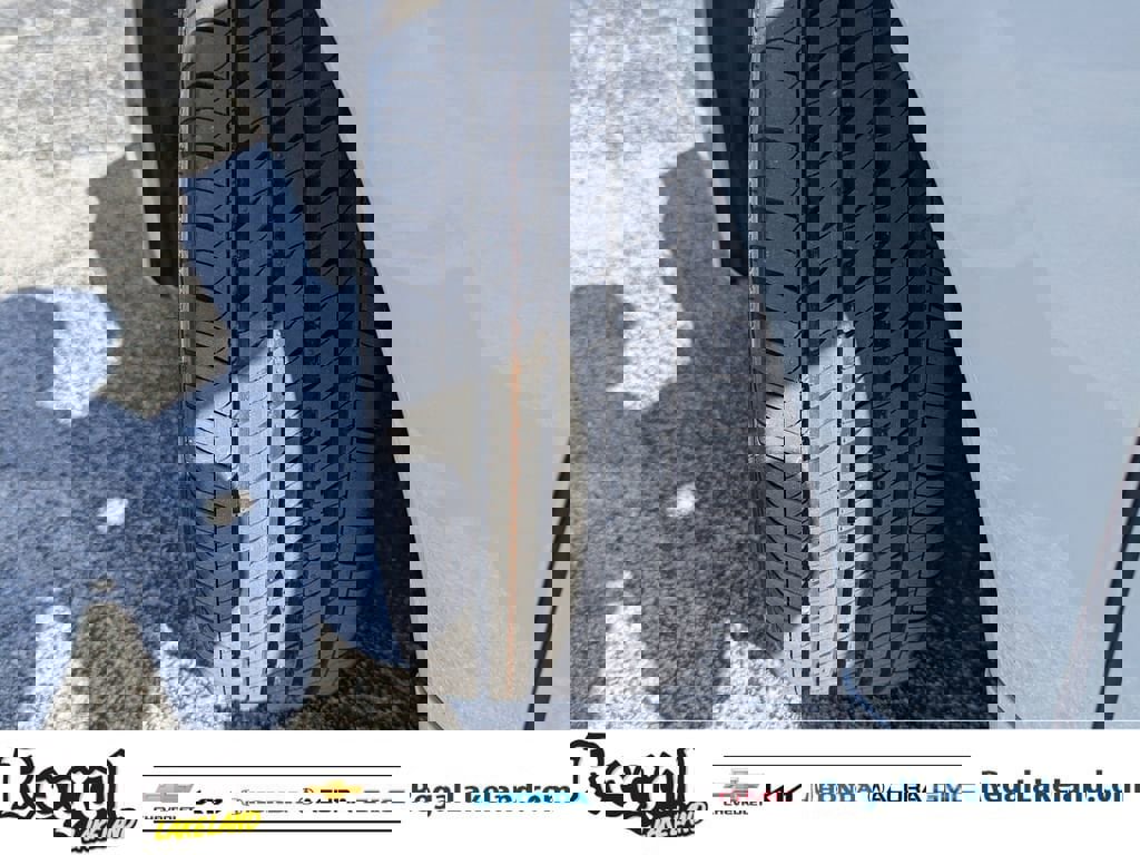 Used 2020 Honda Insight EX image 31