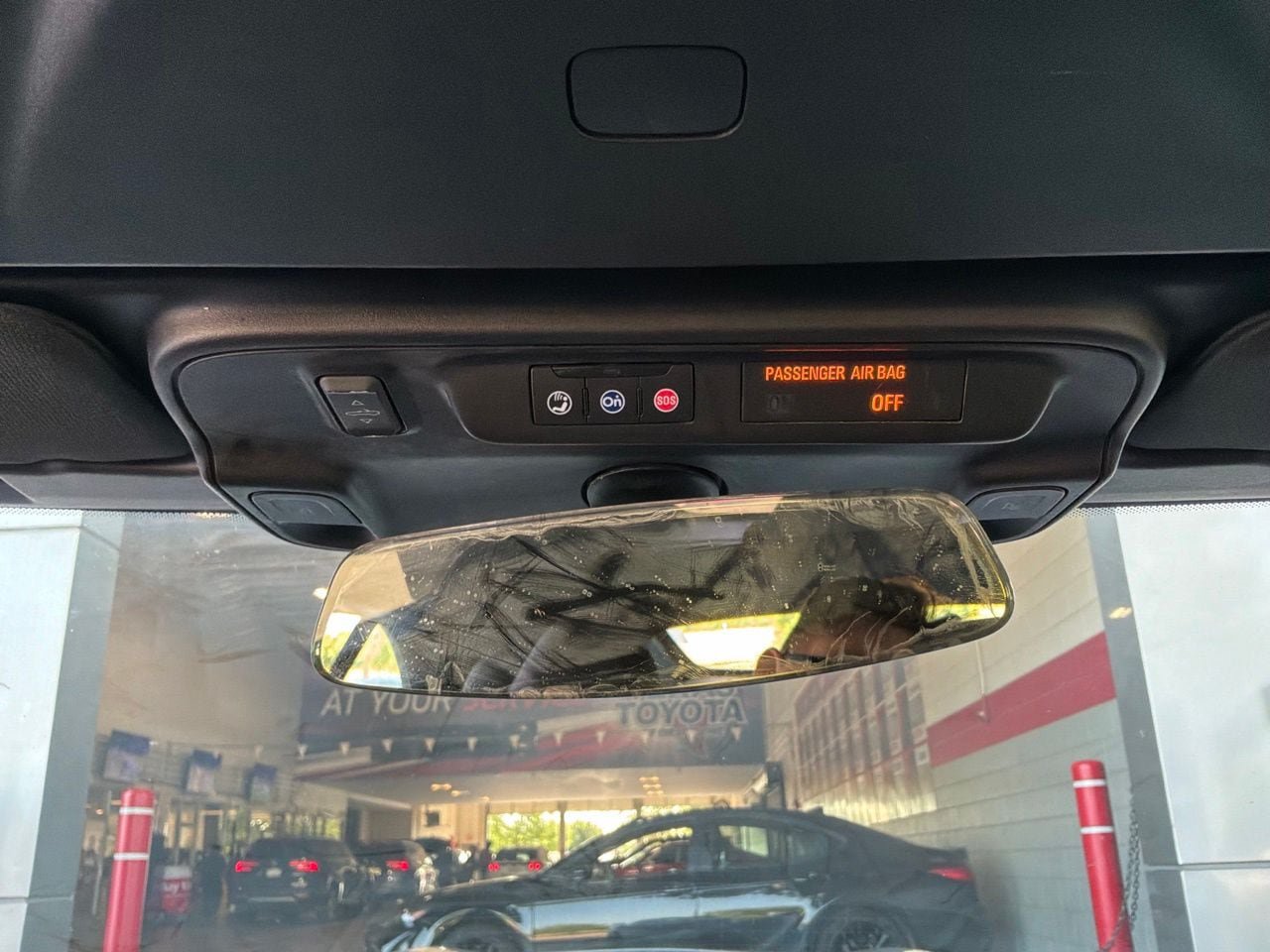 Used 2019 Chevrolet Camaro LT RWD image 21