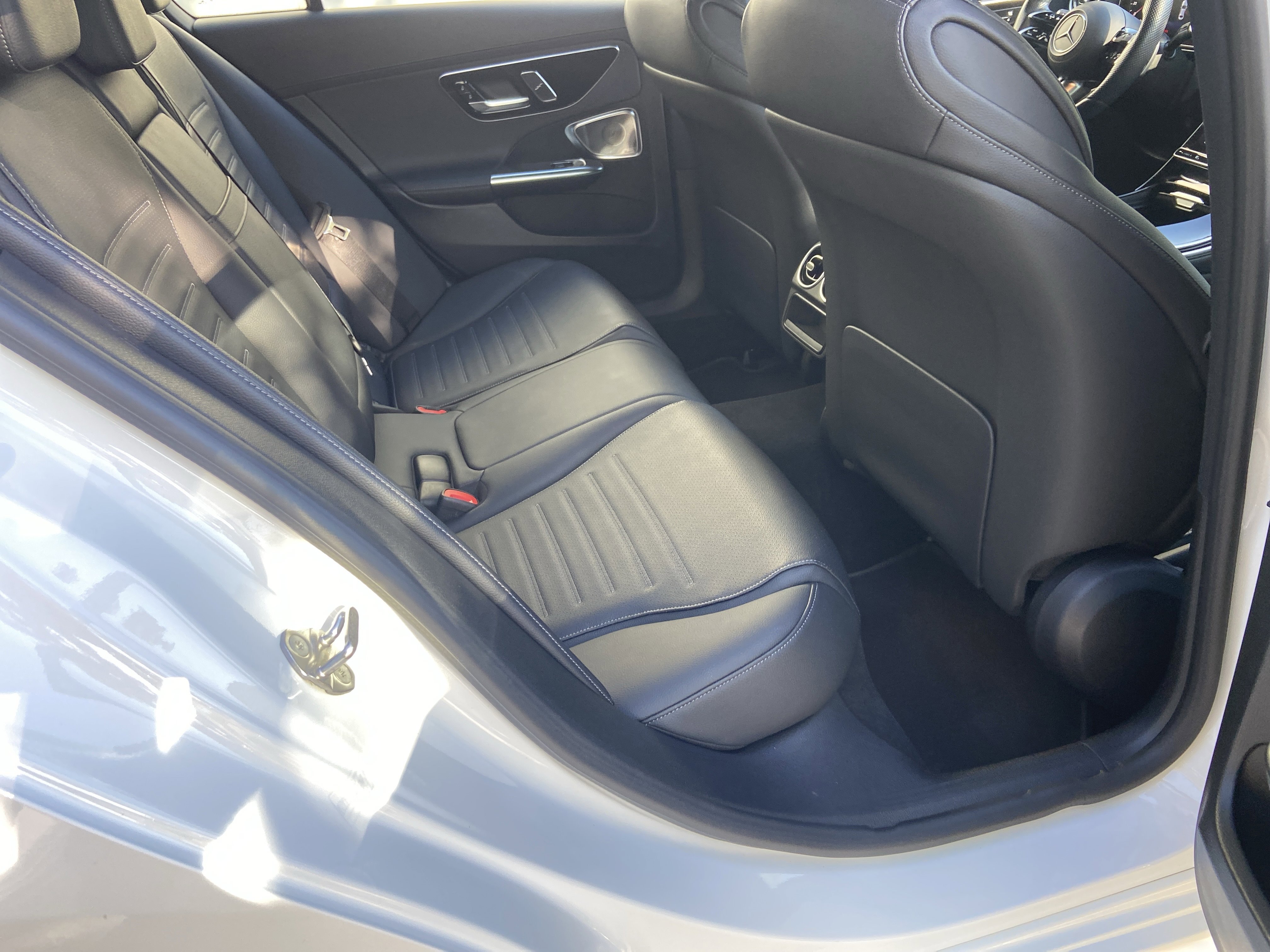 Certified 2022 Mercedes-Benz C 300 Sedan image 43