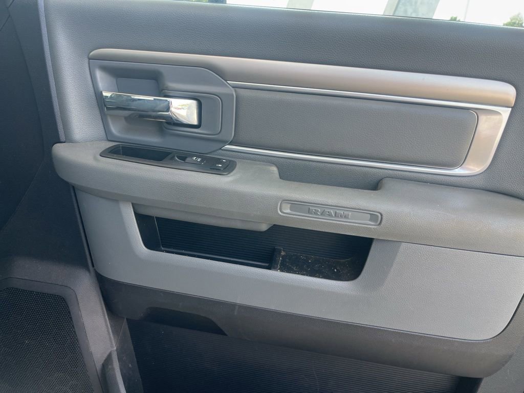 Used 2013 RAM 1500 Express image 18