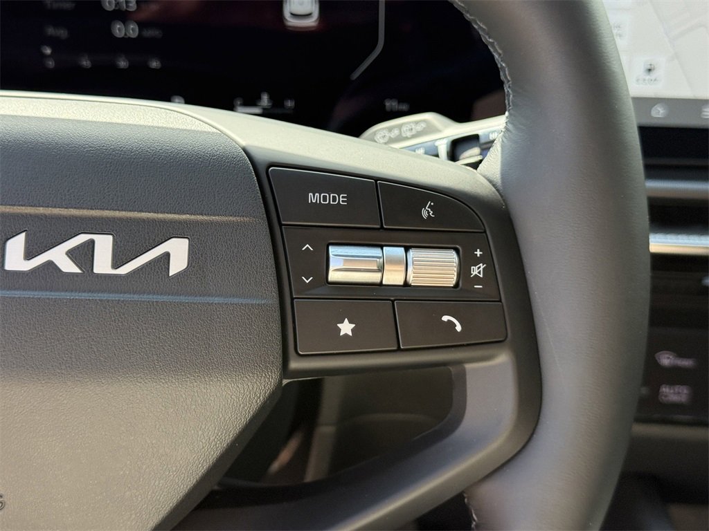 New 2026 Kia Sportage SX image 30