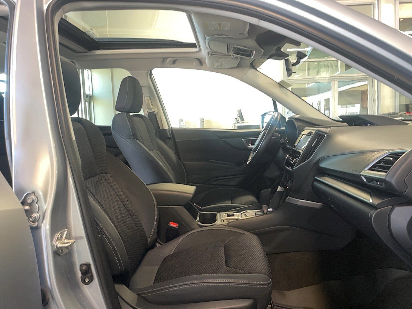 Used 2022 Subaru Forester Premium AWD/4WD image 18
