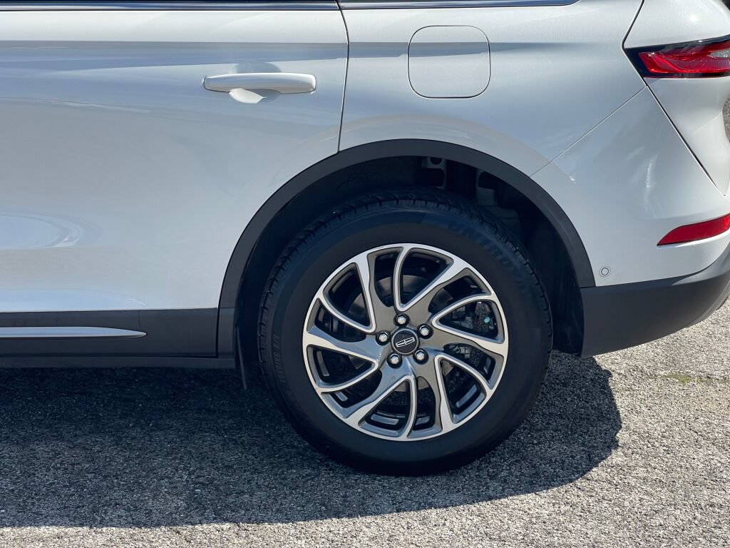 Used 2021 Lincoln Corsair AWD image 36