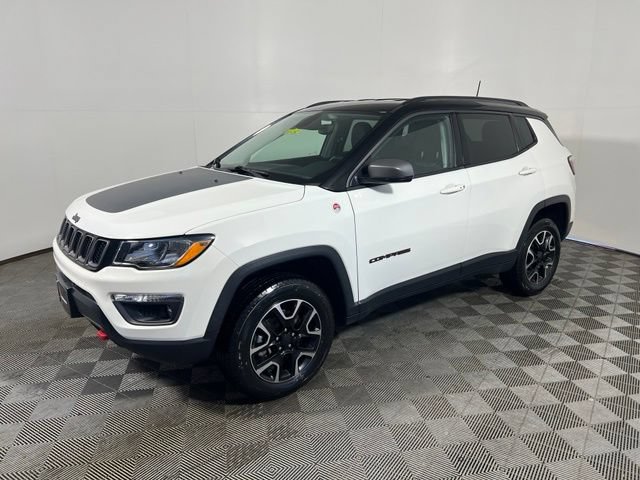 Certified 2019 Jeep Compass Trailhawk w/ Cold Weather Group AWD/4WD image 4