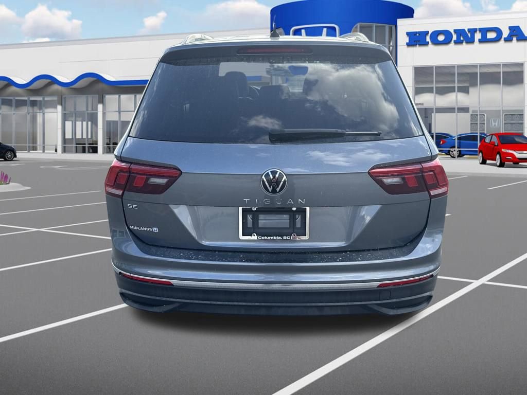 Used 2024 Volkswagen Tiguan SE image 7