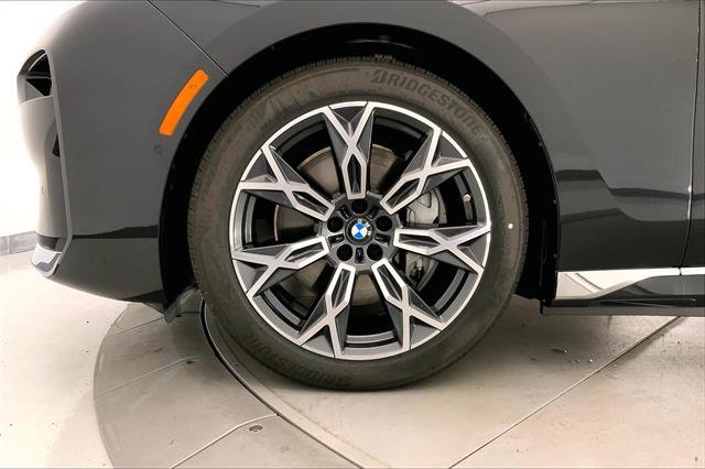 New 2025 BMW i7 eDrive50 image 9